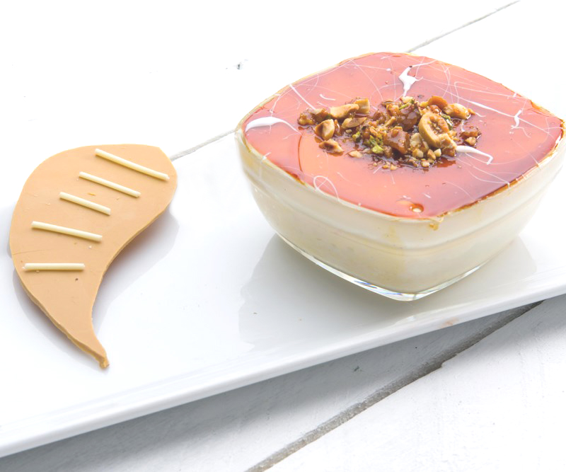 Karamelli Krokanlı Kup